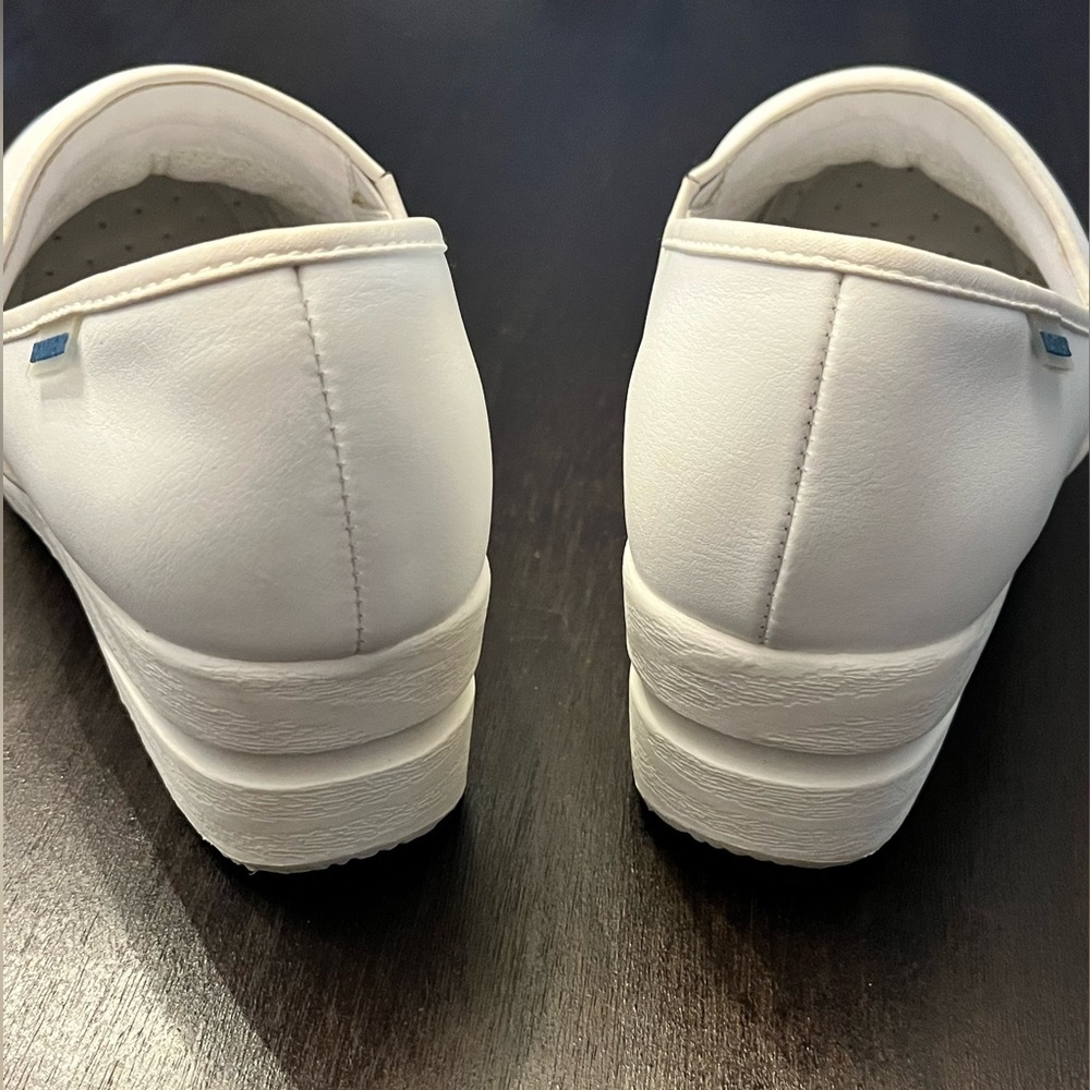 Cherokee Workwear Harmony Clogs - Picture 5 of 9